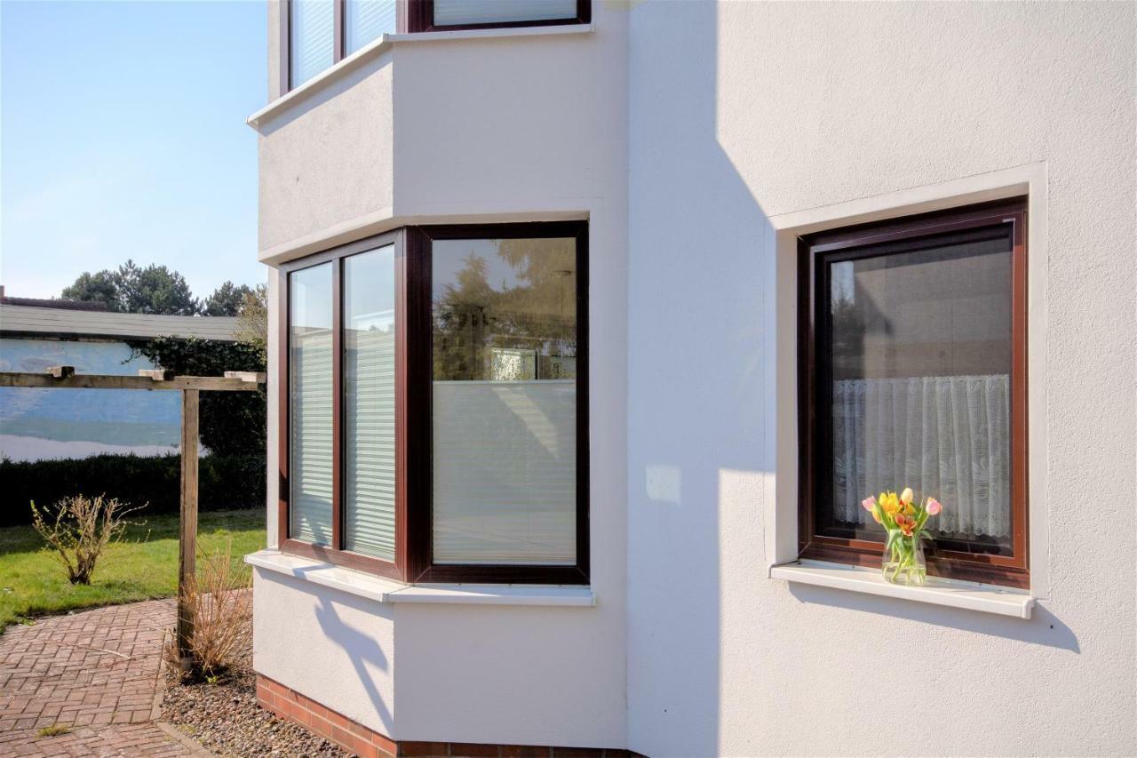 Haus Rügensonne Apartamento Baabe Exterior foto