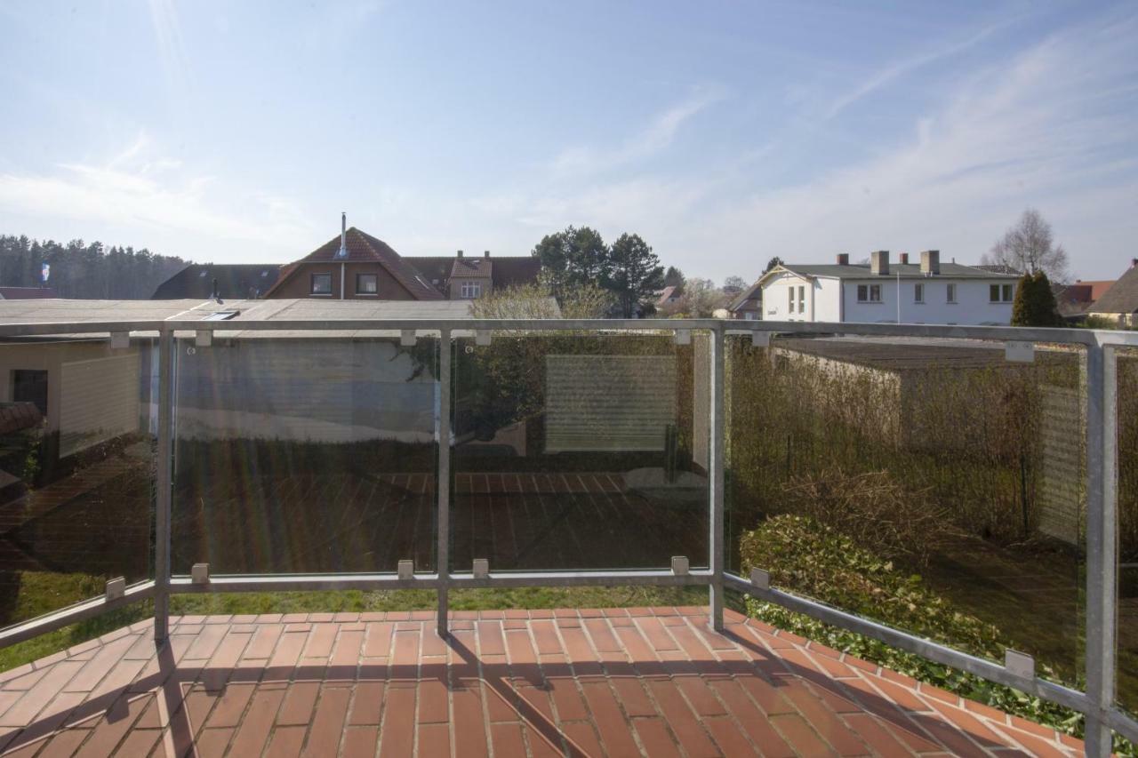 Haus Rügensonne Apartamento Baabe Exterior foto