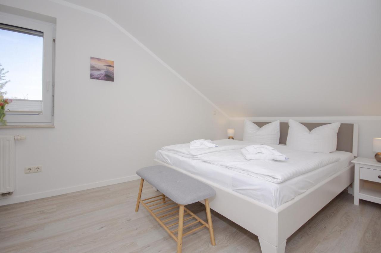 Haus Rügensonne Apartamento Baabe Exterior foto